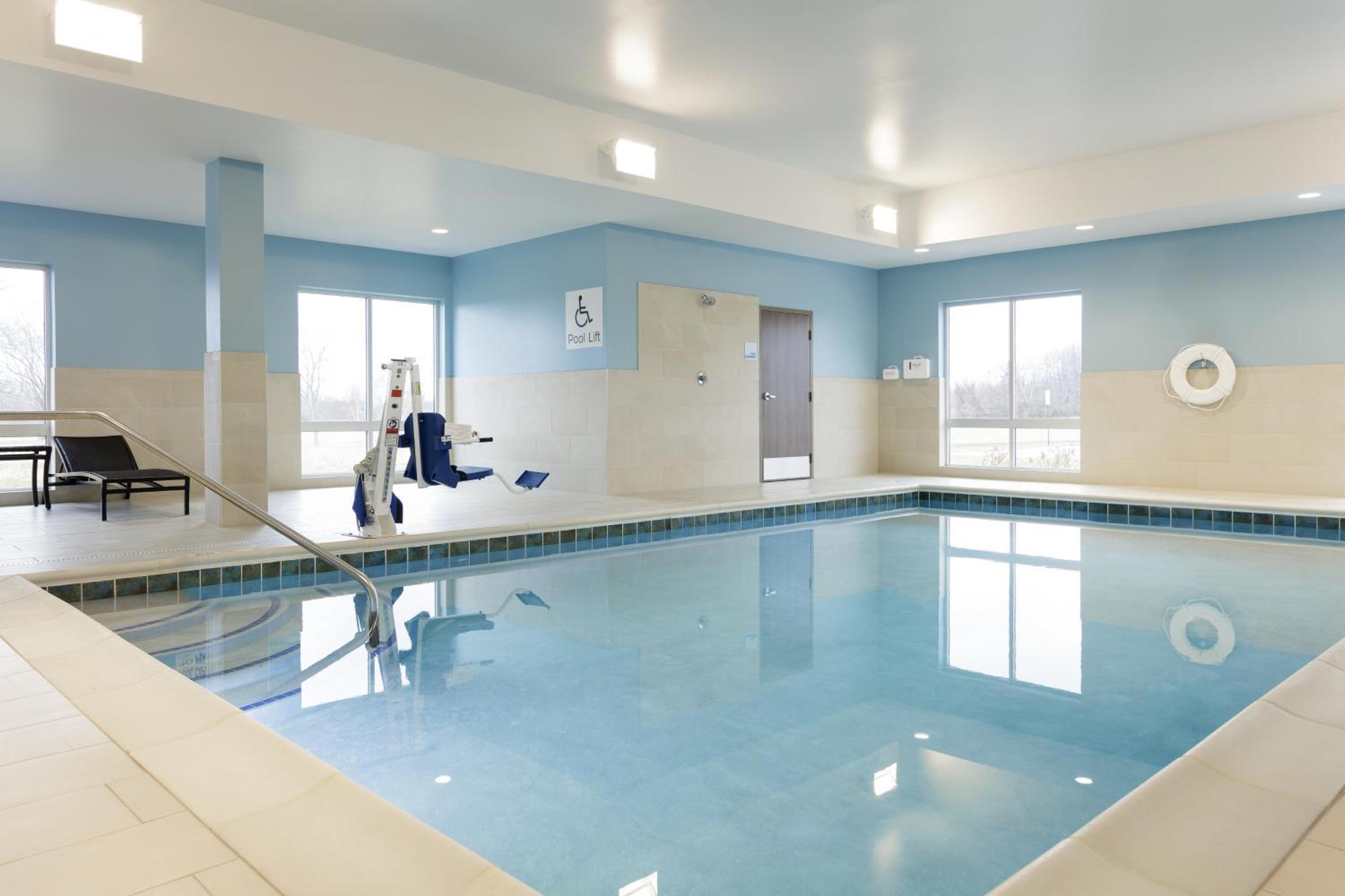 Holiday Inn Express Layton - I-15 By Ihg Esterno foto