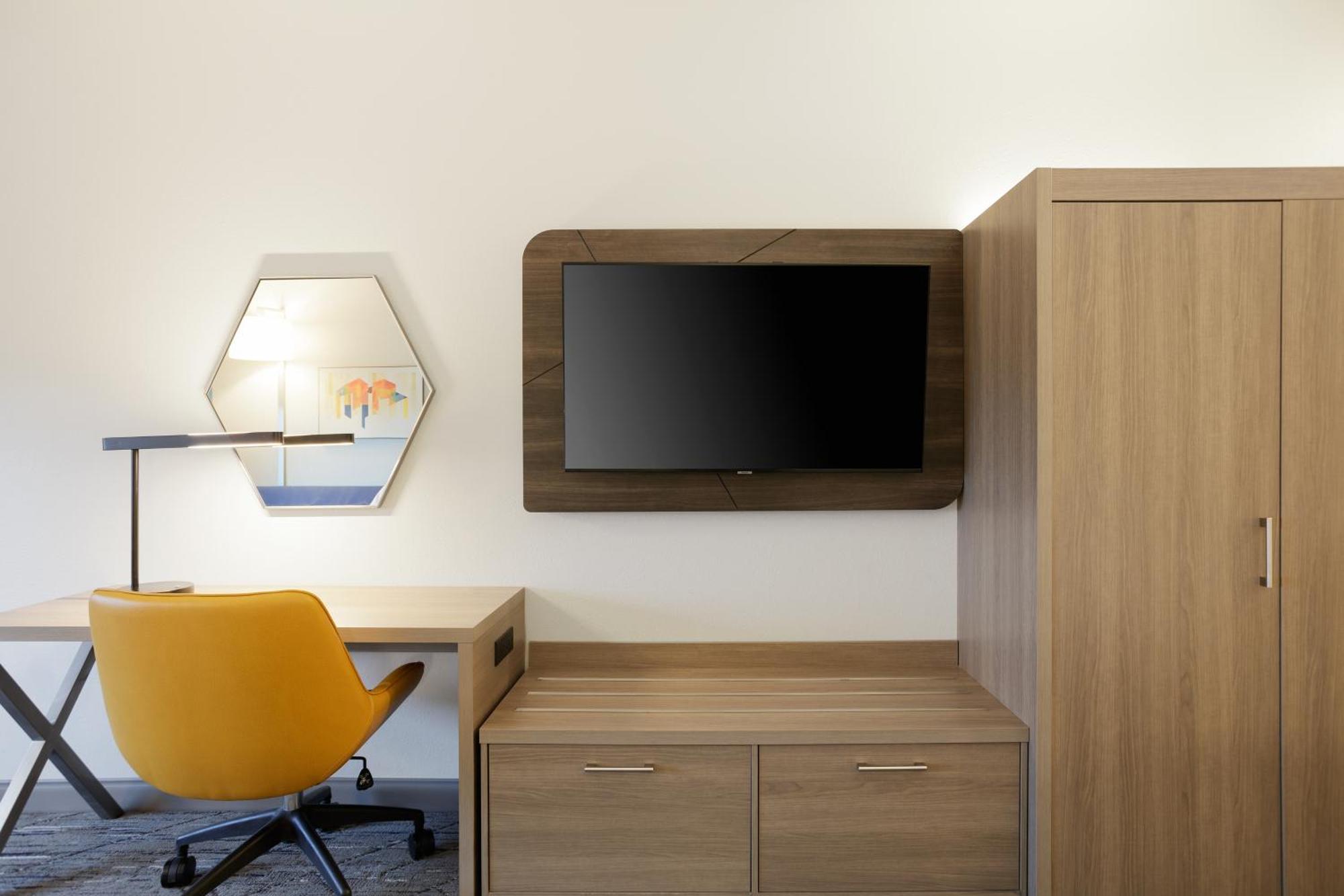Holiday Inn Express Layton - I-15 By Ihg Esterno foto