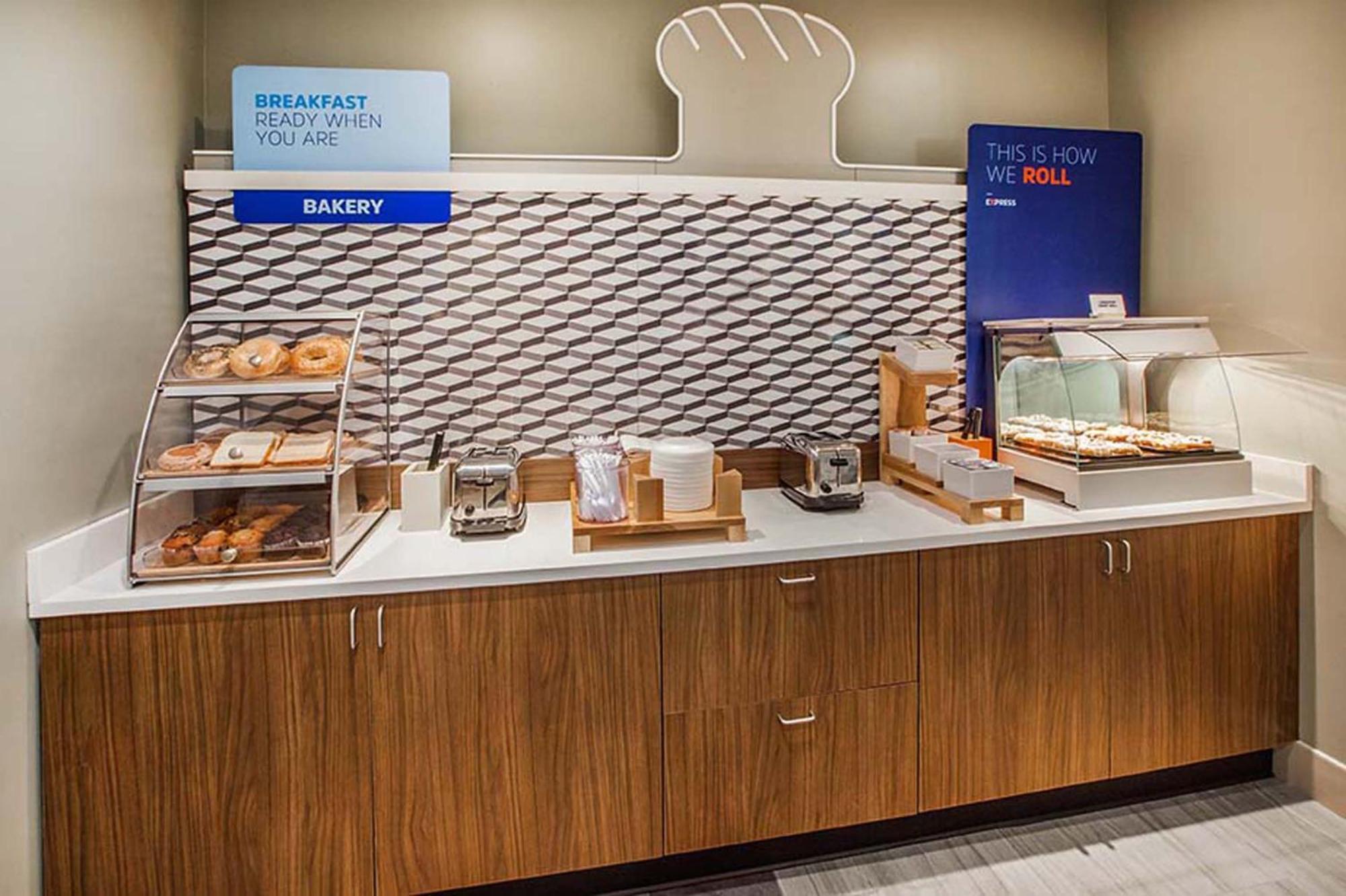 Holiday Inn Express Layton - I-15 By Ihg Esterno foto