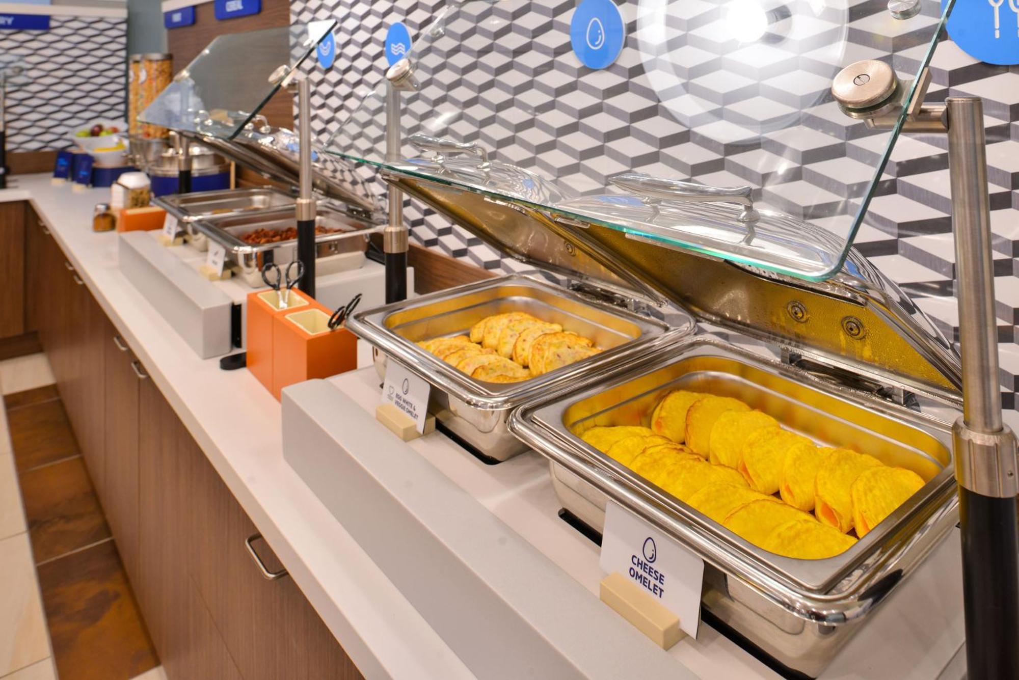 Holiday Inn Express Layton - I-15 By Ihg Esterno foto