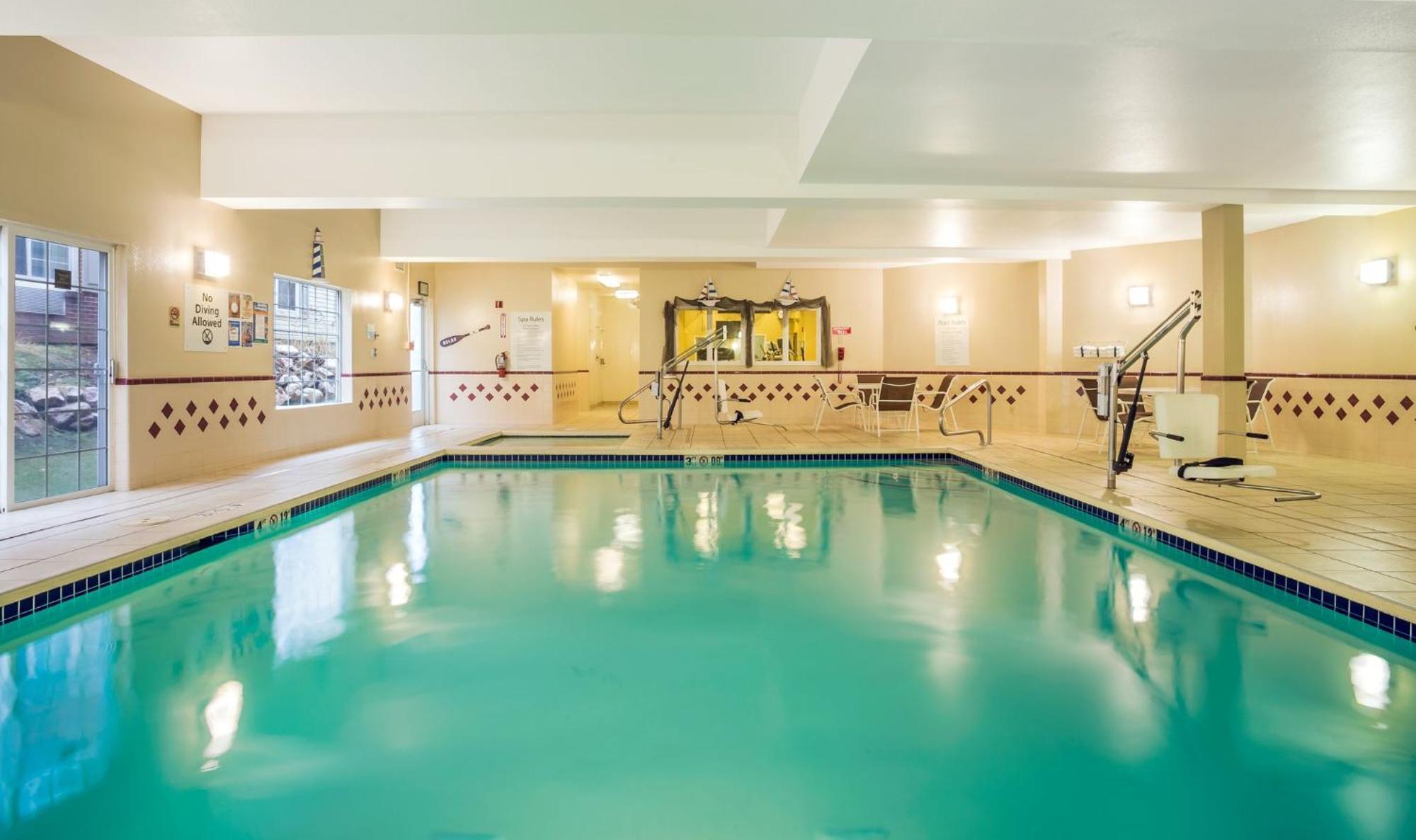 Holiday Inn Express Layton - I-15 By Ihg Esterno foto